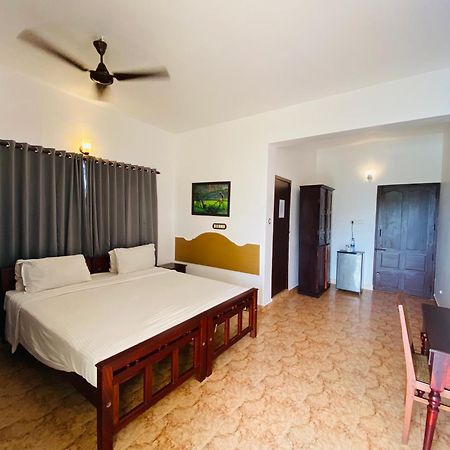 Karma Beach Resort Kovalam Exterior foto